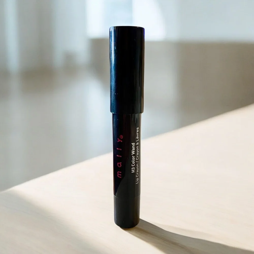 💎 Mally Beauty H3 Color Wand Lip Crayon in Color Coral Crush New Full-Size